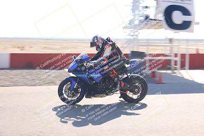 media/Nov-03-2025-Lets Ride (Mon) [[4d74c1c4d3]]/C Group/Grid/